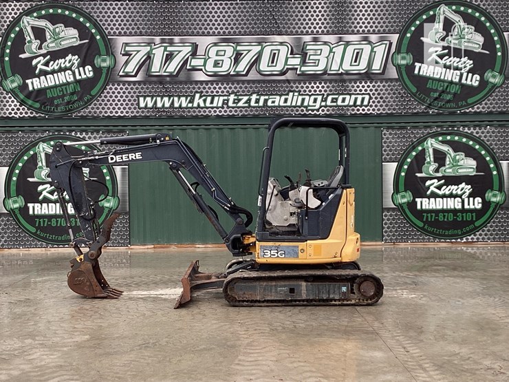 2015-deere-35g-image-1