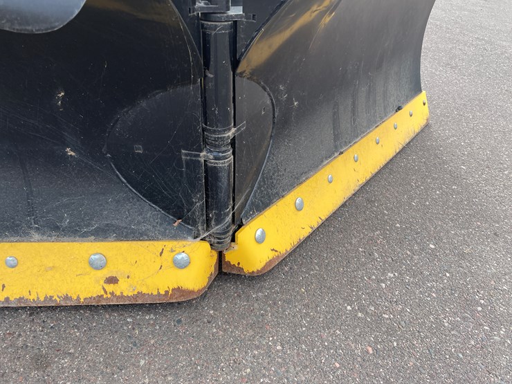 2003-ford-excursion-image-20