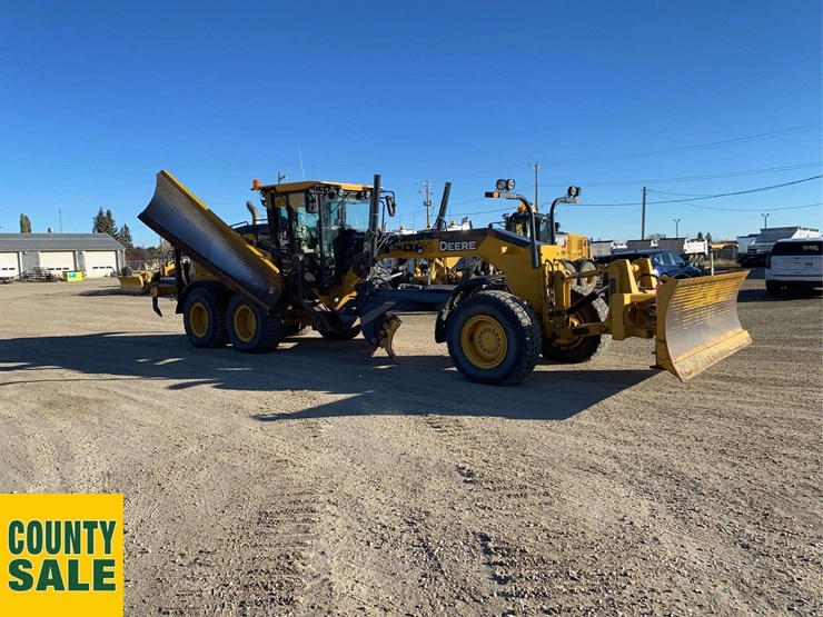 2020-deere-872gp-image-4