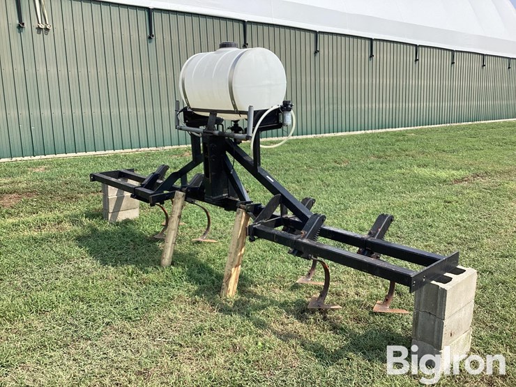 3-pt-cultivator-w/55-gallon-poly-tank-image-1