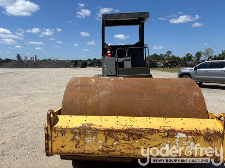 2006-bomag-bw211-image-8