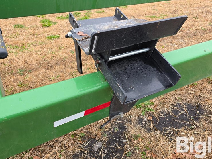 2022-stud-king-48'-header-trailer-image-14