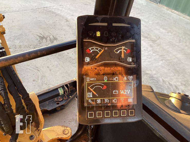 2021-caterpillar-302.7cr-image-19