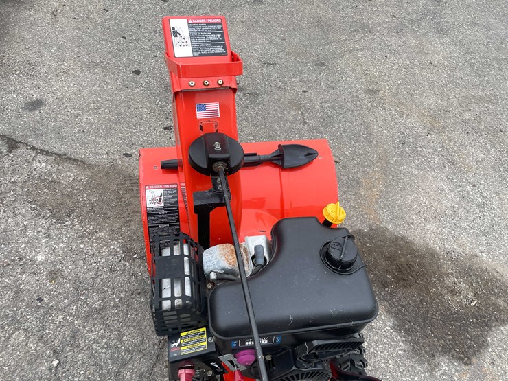 #14034-•-ariens-724-snowblower-(o4)-image-30