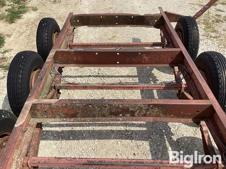 triple-axle-frame-w/tires-image-17