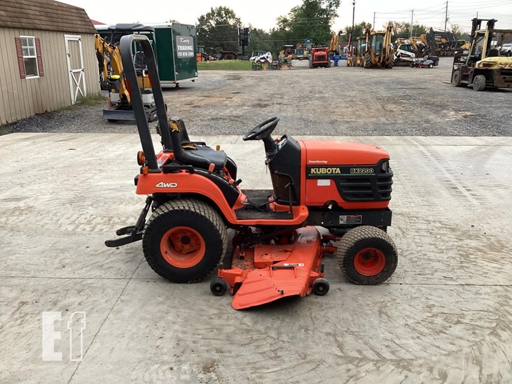 2003-kubota-bx2200-image-5