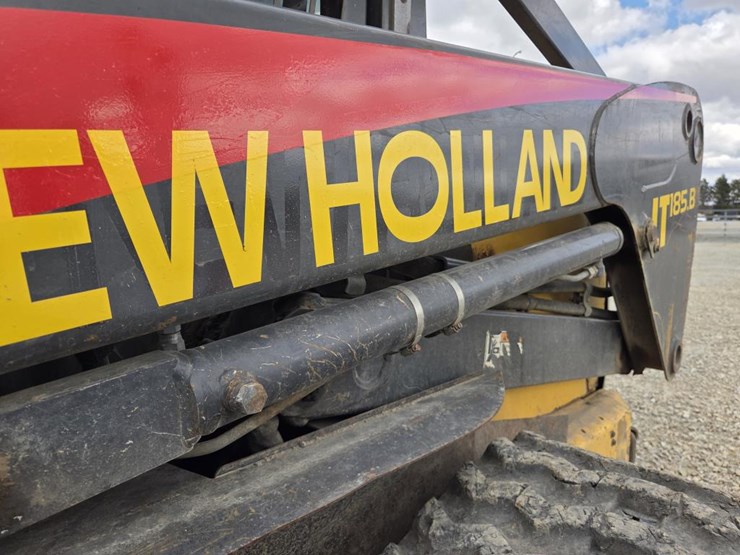 new-holland-lt185b-image-22