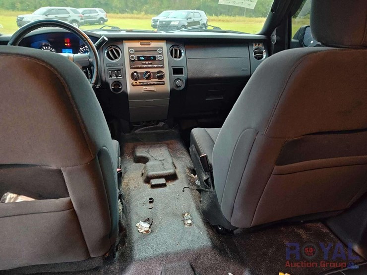 2016-ford-expedition-image-26