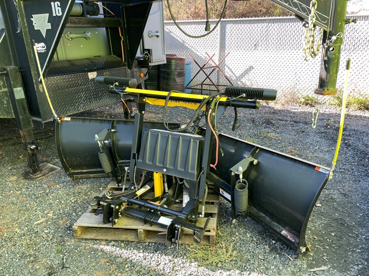 2023-jeep-wrangler-image-9