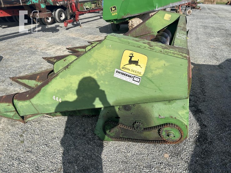 john-deere-444-image-2