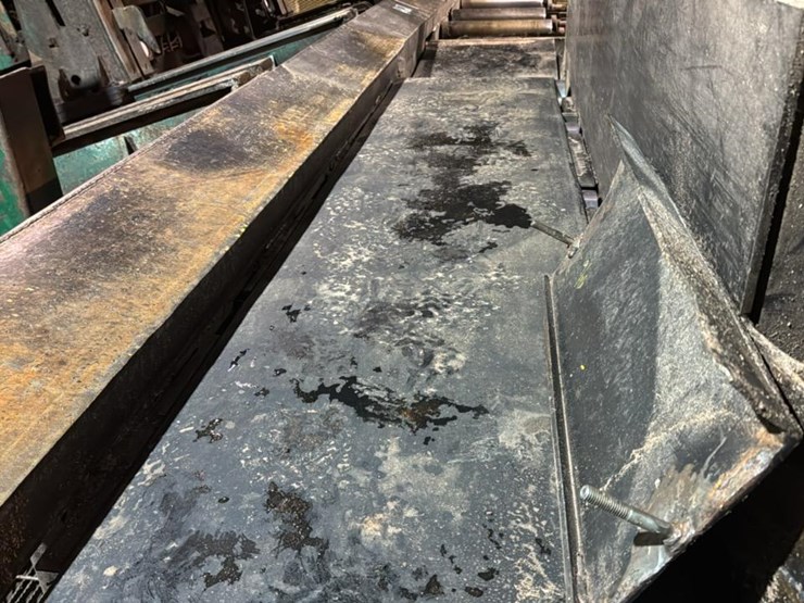 #112-•-roller-belt-conveyor-image-6