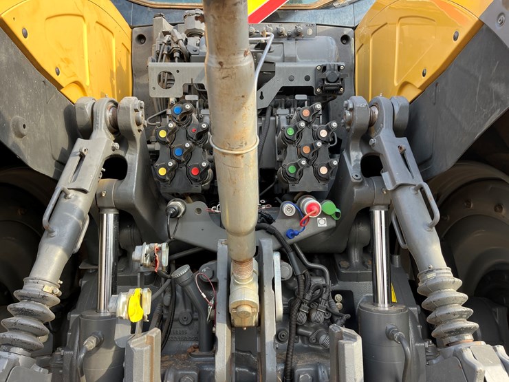 2017-challenger-1042-image-14