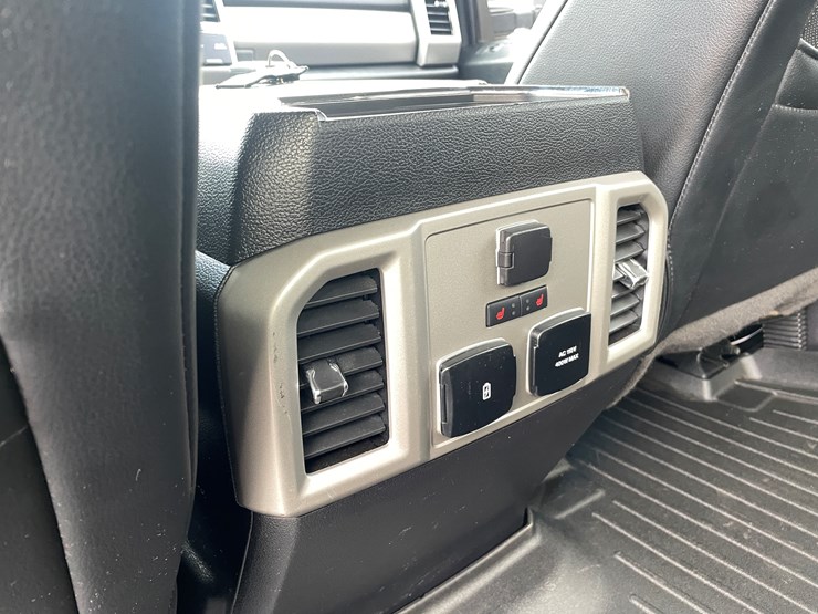 2019-ford-f350-xlt-lariat-image-55