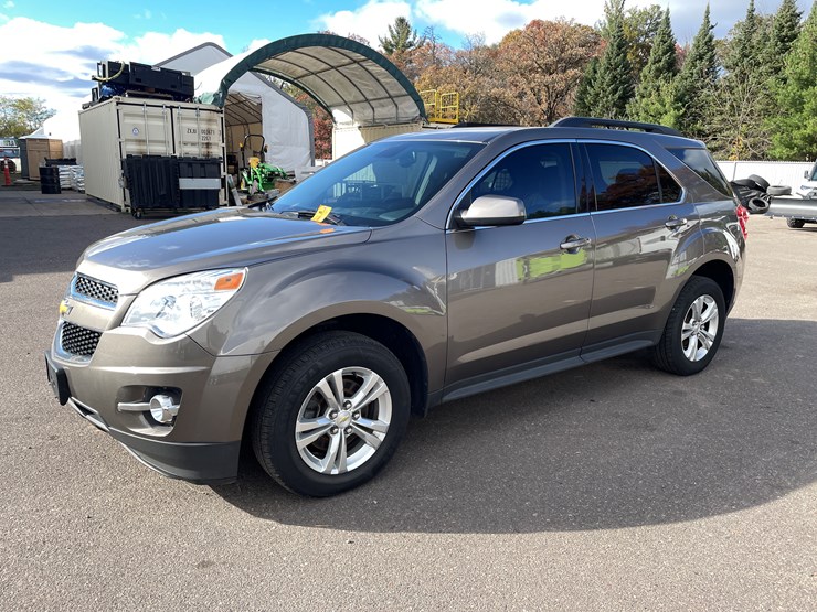 2012-chevrolet-equinox-lt-image-1