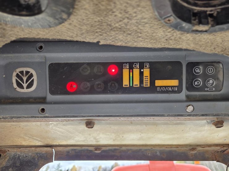 new-holland-lt185b-image-39