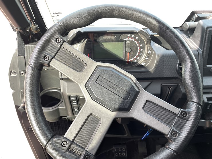 2021-polaris-ranger-crew-image-48