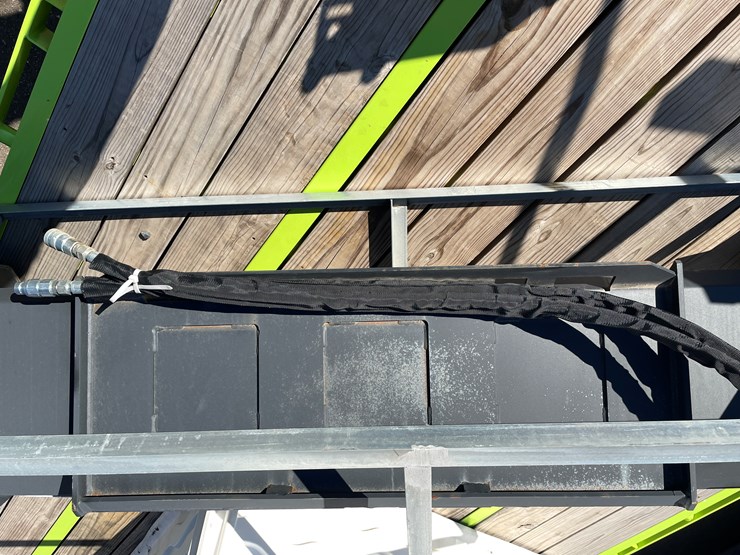 #4519-•-unused-skid-steer-mount-72"-tiller-image-6