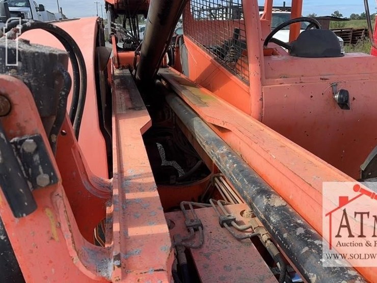 lull-644e-42-image-14