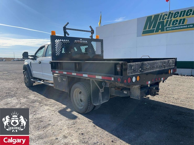 2017-ford-f550-image-3