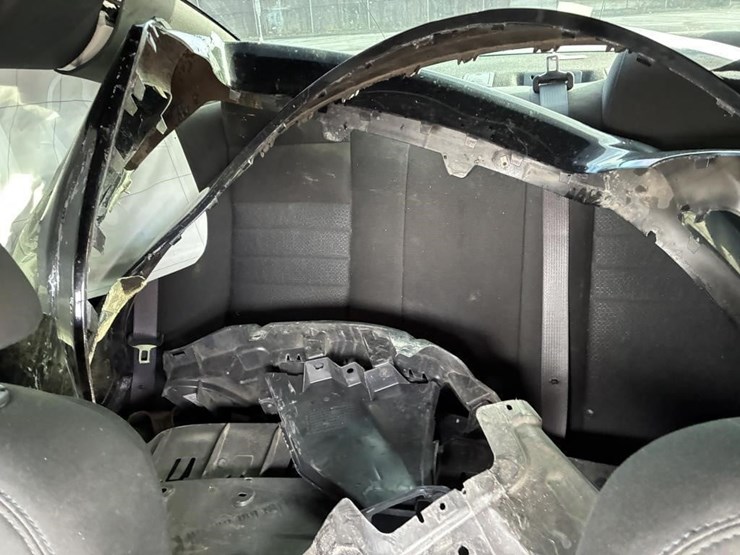 2021-dodge-charger-sedan-image-11