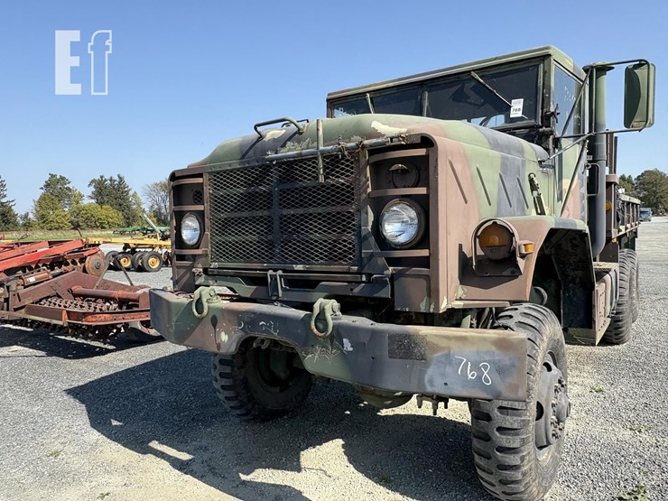 1983-am-general-m923-image-2