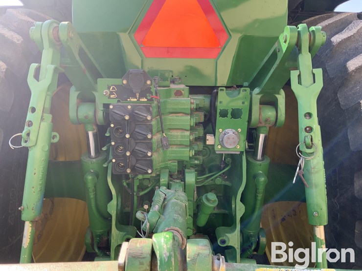 2000-john-deere-8210-image-12