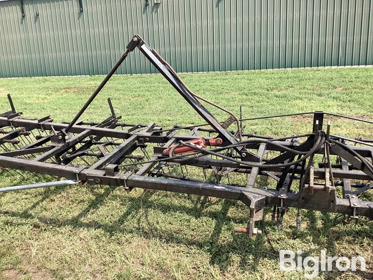 30'-folding-tine-weeder-image-9