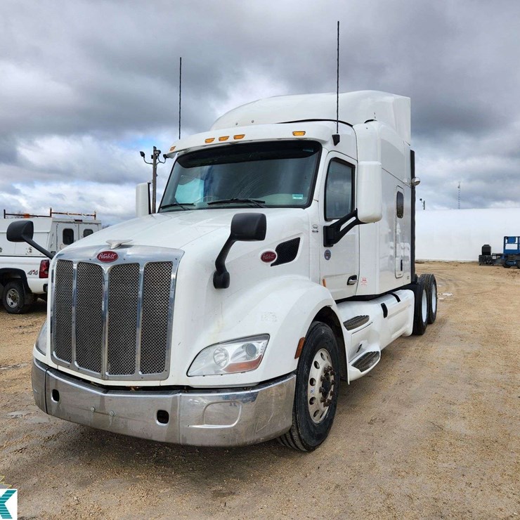 2019 PETERBILT 579