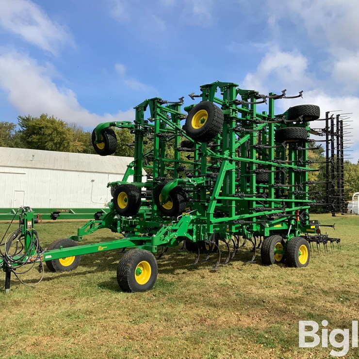 2022 JOHN DEERE 2230FH