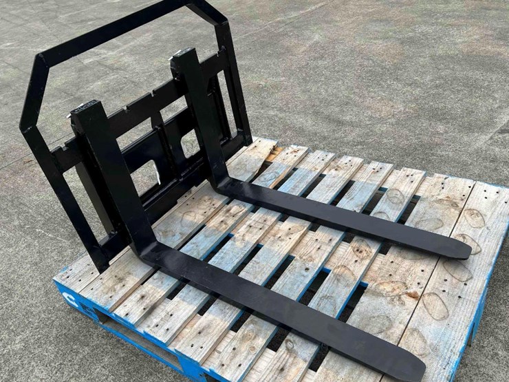 aboss-mini-skid-steer-36"-pallet-fork-attachment,-fits-mini-loaders,-unused-image-5