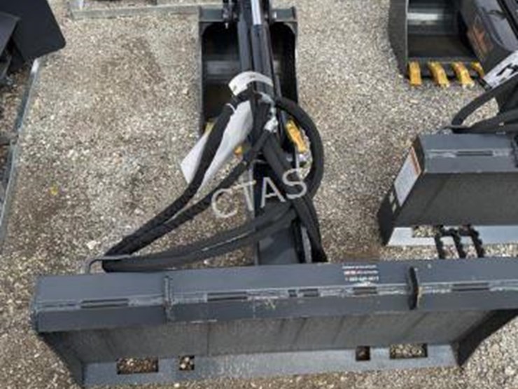 #99-•-bigarm-backhoe-for-skid-steer---model:-bh-12-72d-image-2