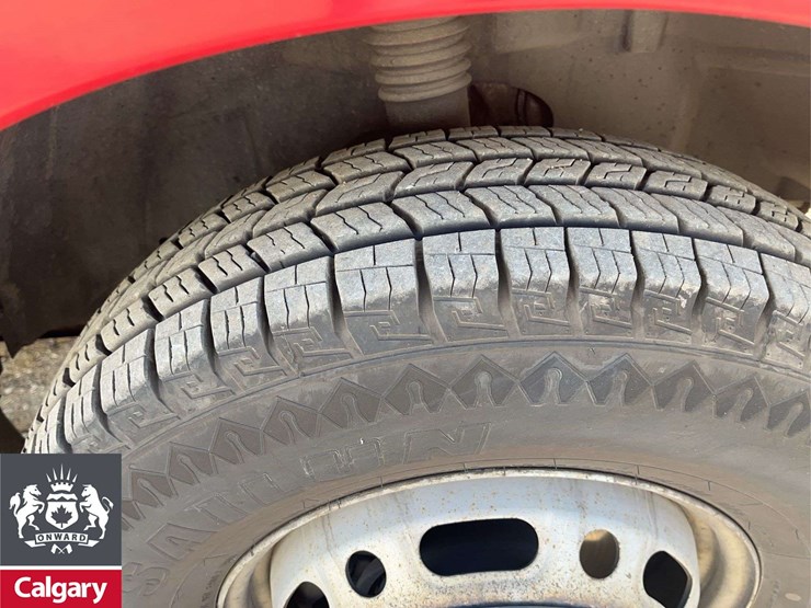 2010-mercedes-benz-sprinter-3500-image-10