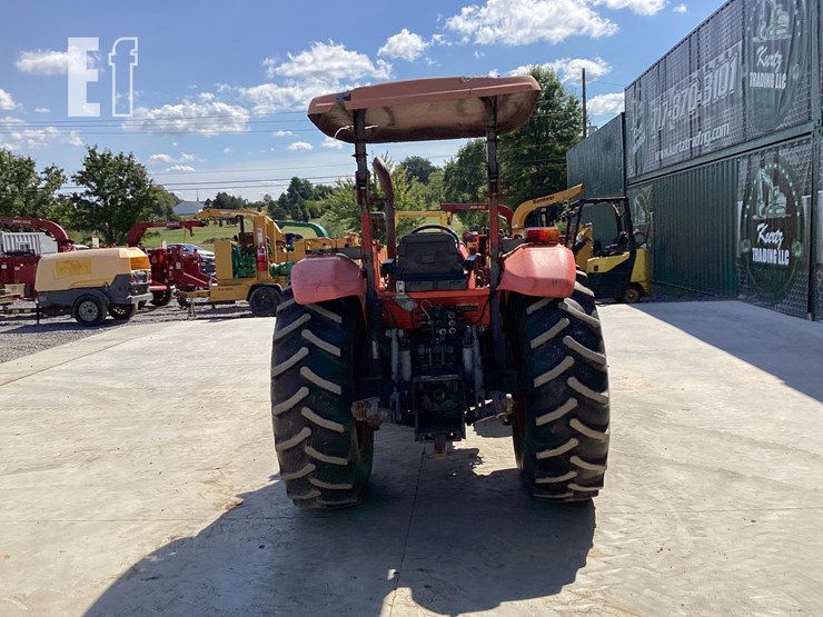 2016-kubota-m7060d-image-3