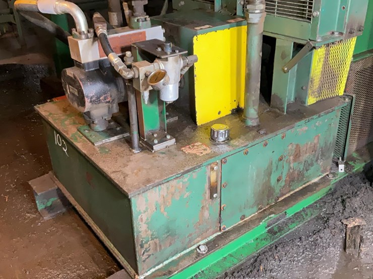 #102-•-tyrone-berry-carriage-drive-image-11