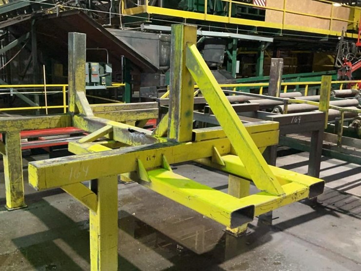 #164-•-tie-stacking-bunks-image-3