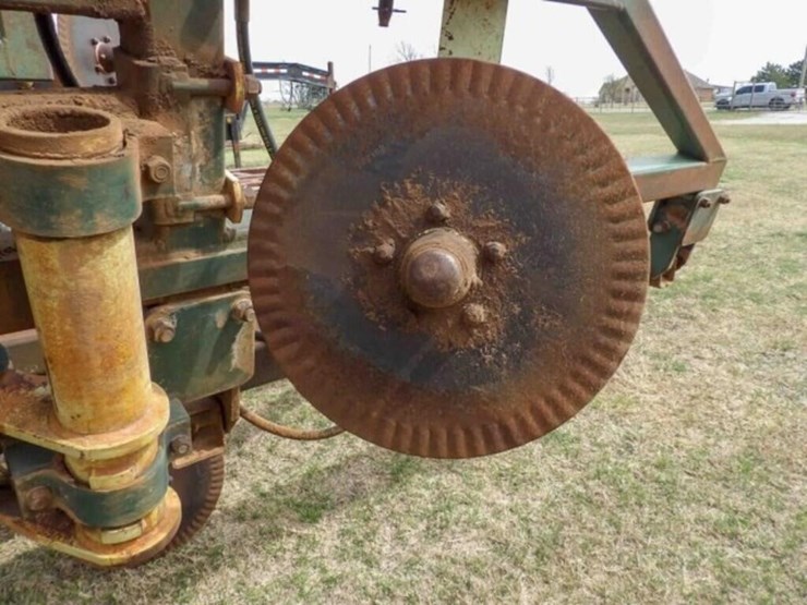 40'-flex-king-sweep-plow-image-8