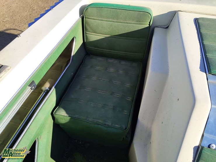 1977-glastron-crestlite-boat-calkins-image-19