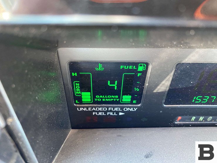 1991-lincoln-continental-sedan-image-26