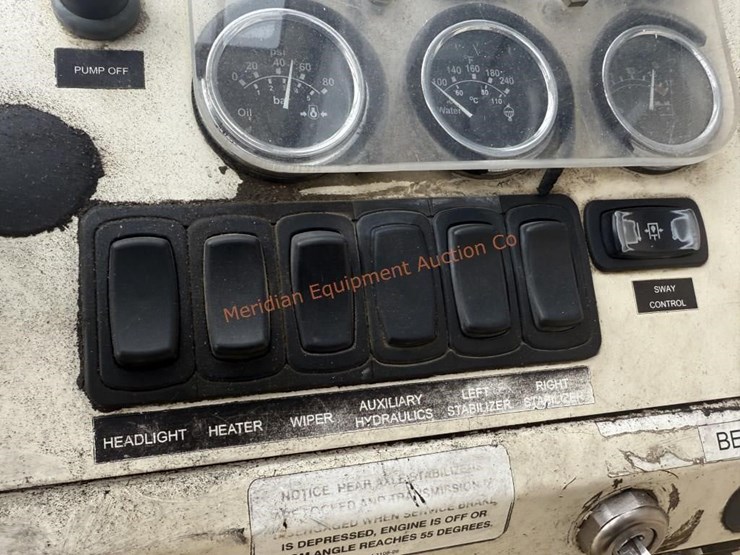 terex-10056-image-28