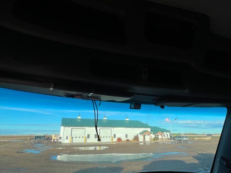 2014-peterbilt-579-image-20