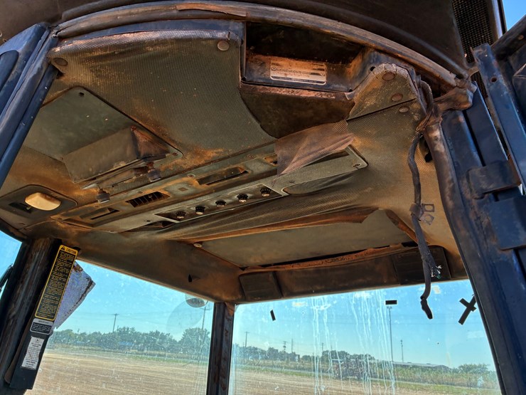 john-deere-4240-image-12