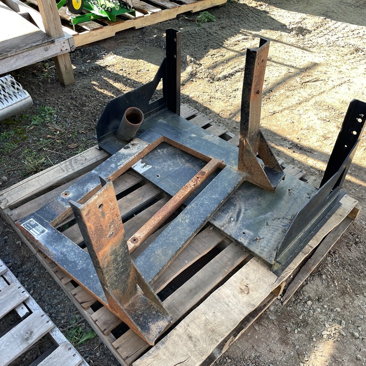 #5724 • (2) Toolbox Mouting Brackets