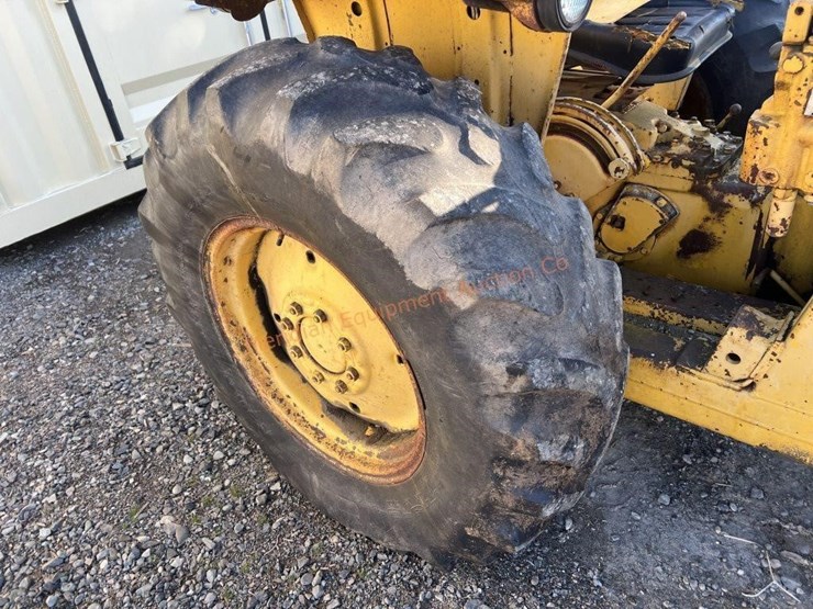 massey-ferguson-40-image-8