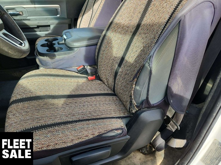 2017-ram-3500-4x4-s/a-cab-&-chassis-image-32