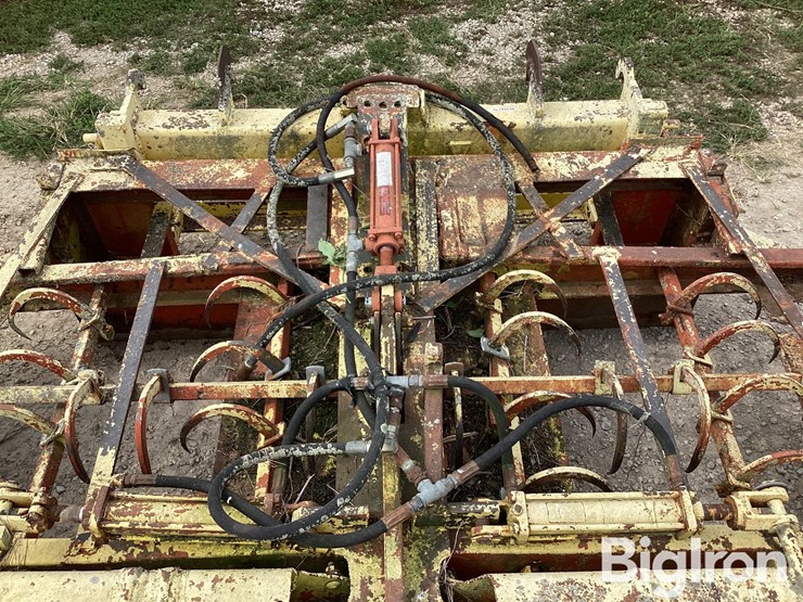 small-bale-accumulator-image-11