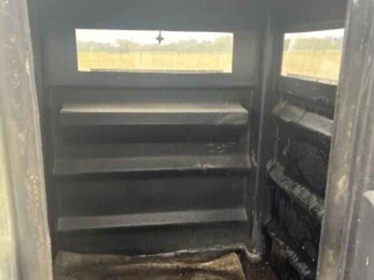 sportsman-condo-single-image-2