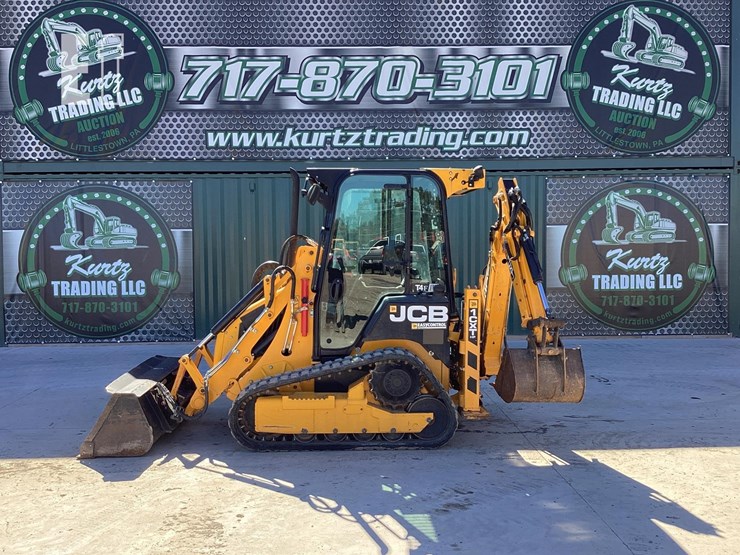 2021-jcb-1cxt-image-1