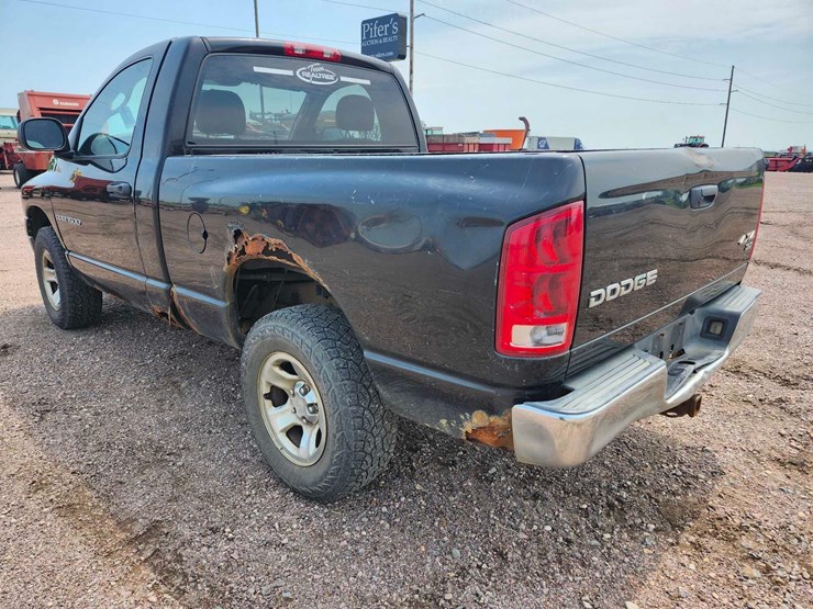 2003-dodge-ram-1500-image-4