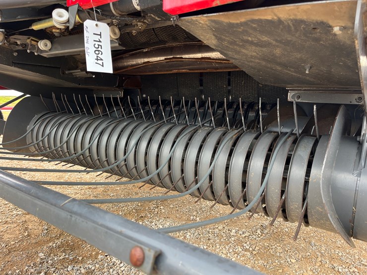 2017-massey-ferguson-2946-image-3