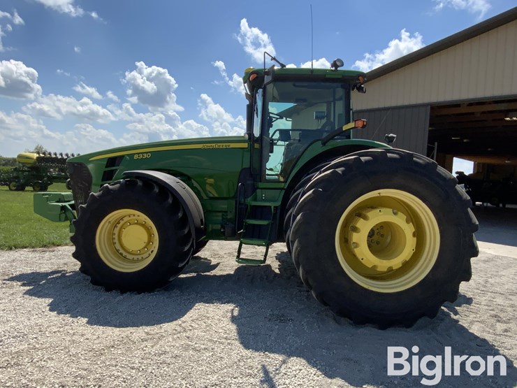 2006-john-deere-8330-image-8